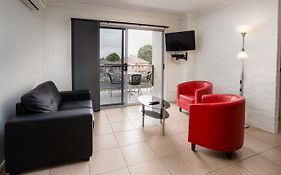 Budget Bluegum Apartments Jesmond